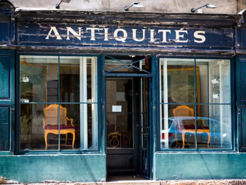 Sell Antiques | Turning Vintage Treasures into Cash